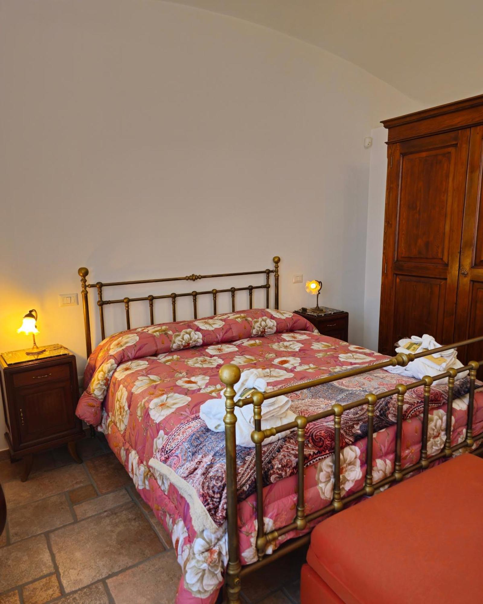 Casale Di Lusso Panoramico Villa Lettere Eksteriør bilde